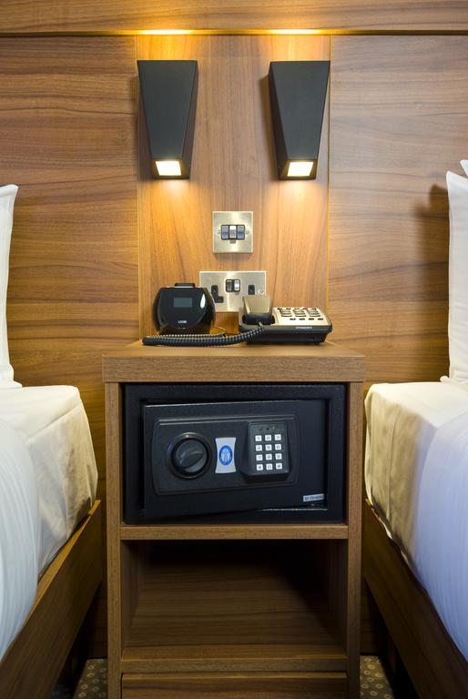 London Court Hotel Bilik gambar