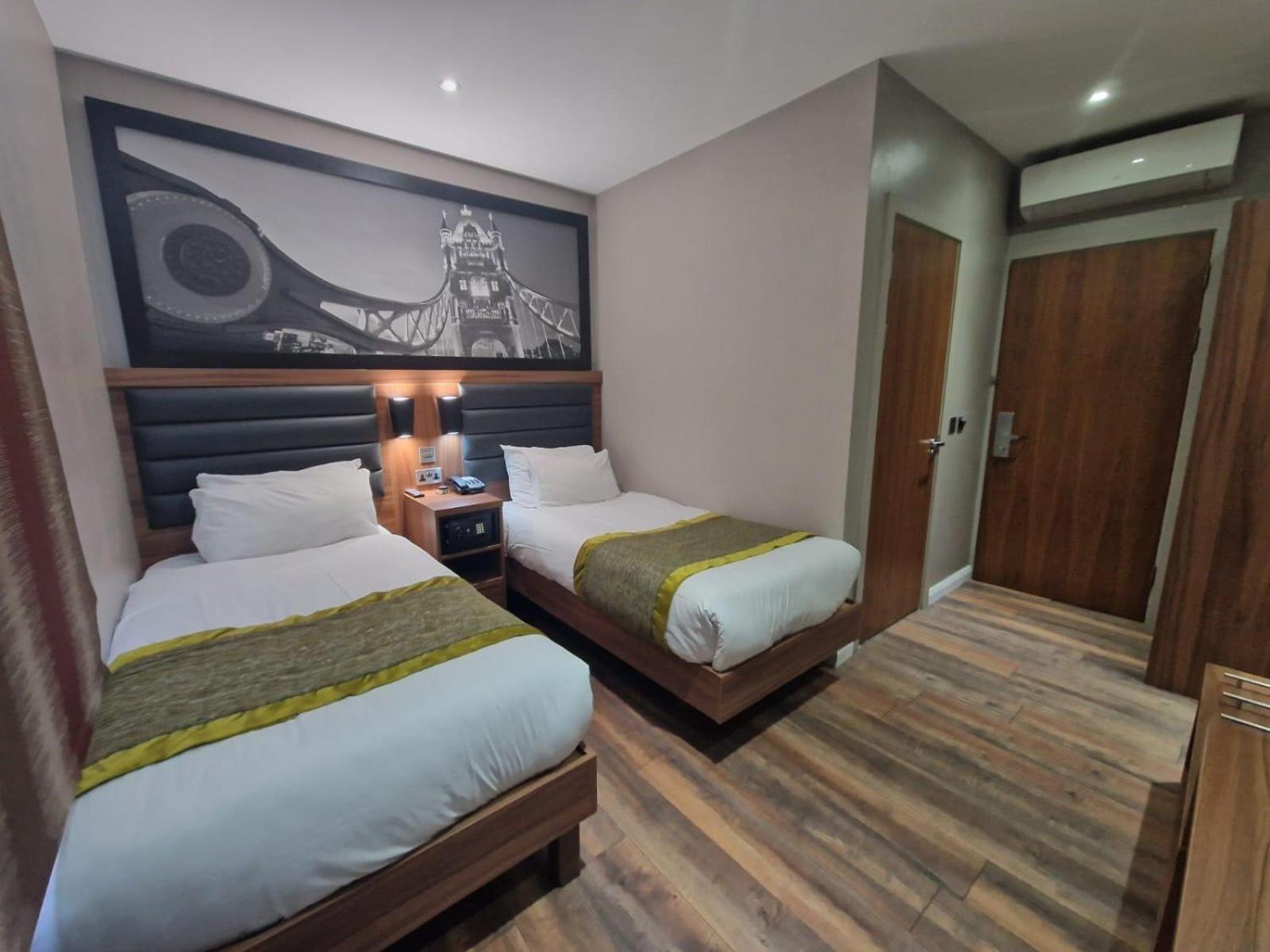 London Court Hotel Luaran gambar
