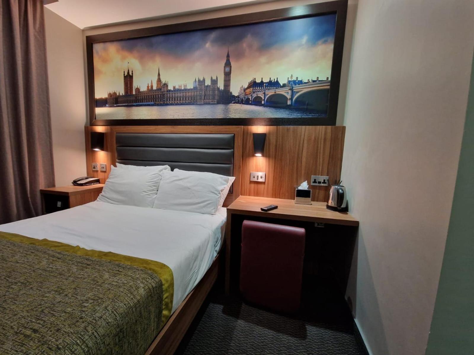 London Court Hotel Luaran gambar