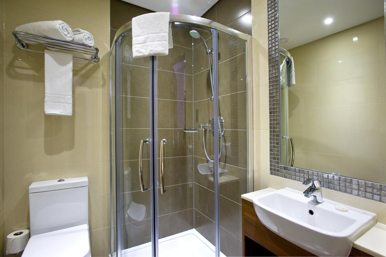 London Court Hotel Luaran gambar