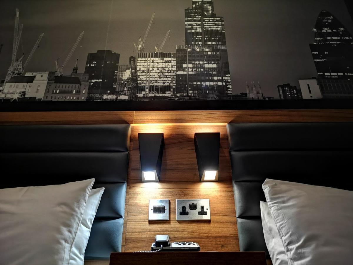 London Court Hotel Luaran gambar